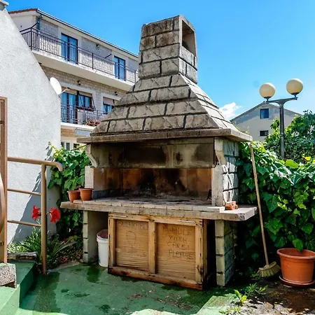 Apartment Yean *