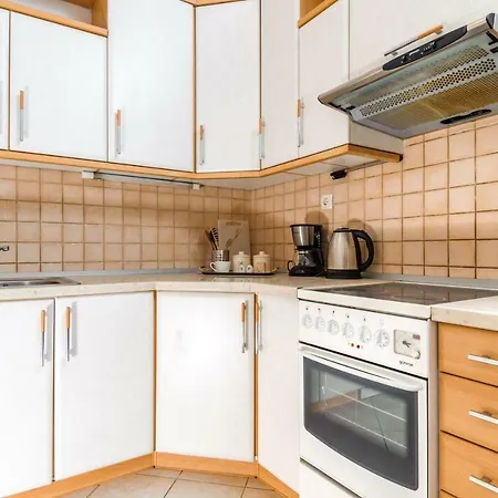Yean Apartment Kastela