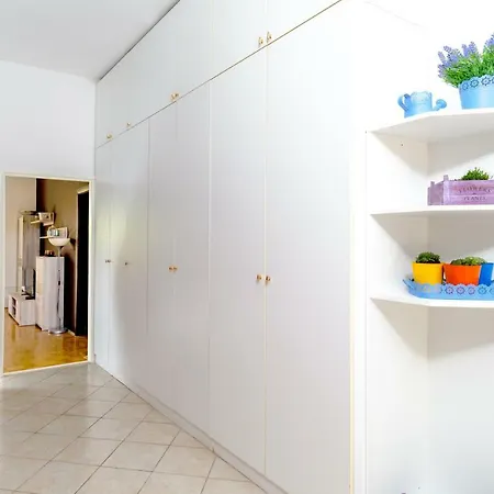 Apartament Yean